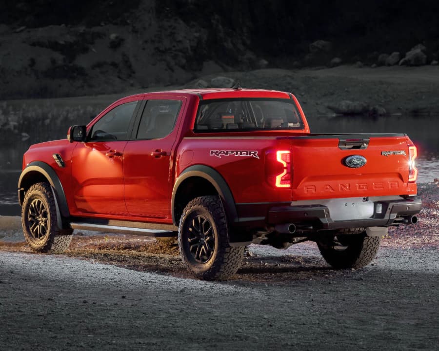 Вигляд ззаду на Ford Ranger Raptor тюнінг купити ціна з доставкою