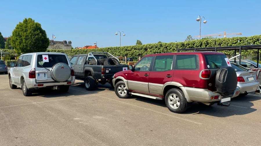 Как пригнать пикап и внедорожник для ВСУ инструкция лайфхак