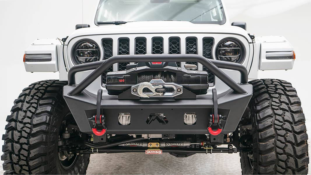 Электрическая лебедка внедорожника