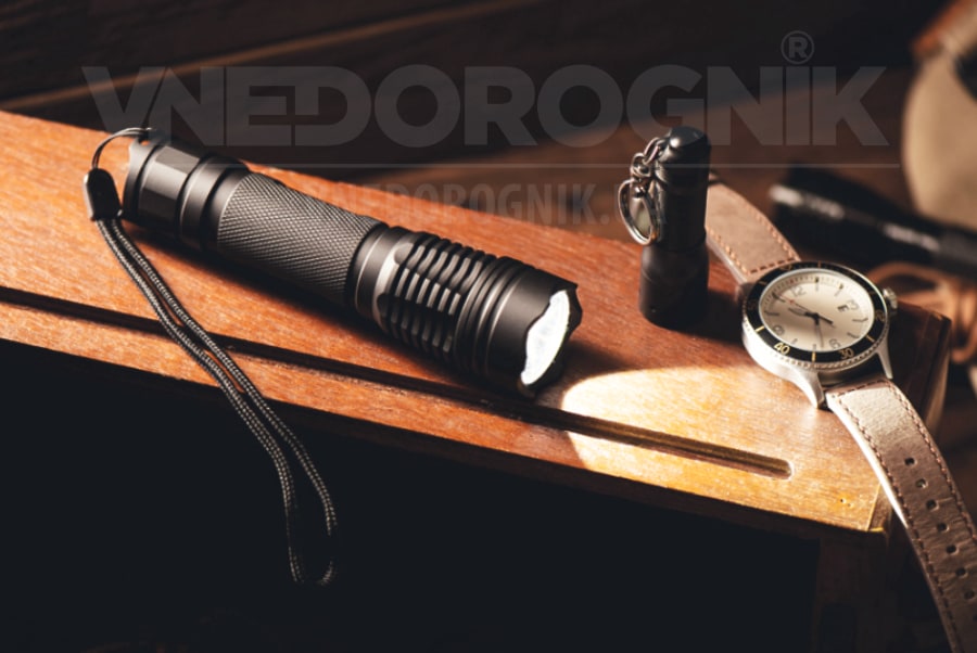 Який ліхтарик вибрати на акумуляторі додому купити в Україні ціна доставка Київ Вінниця в наявності