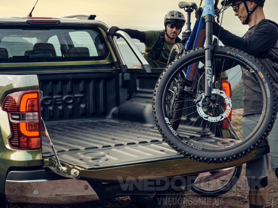 Кузов пикапа Пежо Ландтрек купить в Украине тюнинг цена кунг роллет крышка на кузов