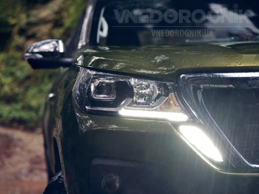 Оптика в Peugeot Landtrek купить тюнинг для Ландтрек в Украине фары цена оптика заказать