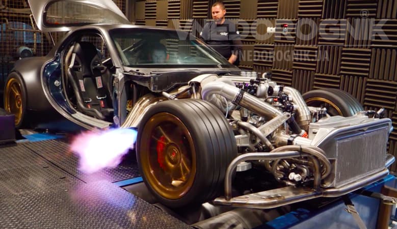Роторный двигатель Ванкеля на RX-7 1000 л. с.