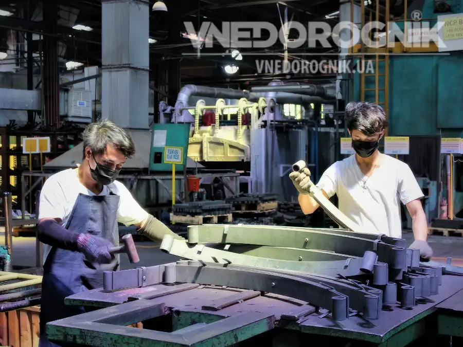 Рессоры для внедорожников купить в Украине цена в наличии оригинал усиленные