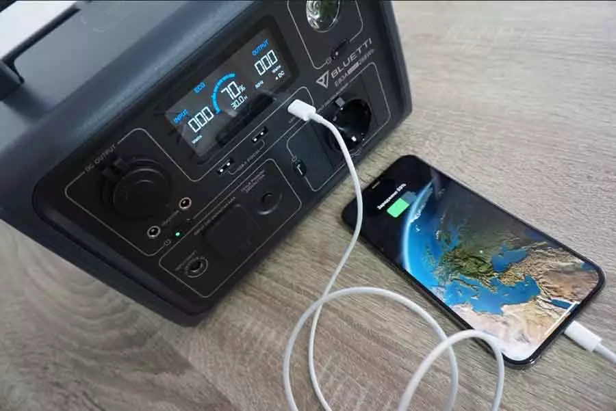 купити зарядну станцію для зарядки телефона