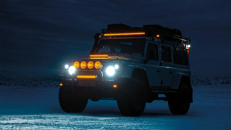 Купити світлодіодні фари Strands Lighting