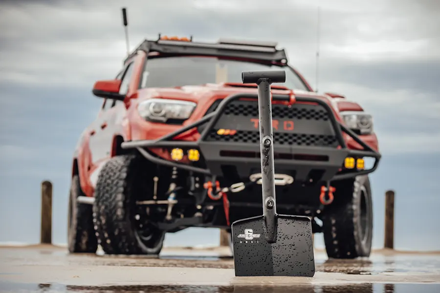 купить лопату в машину