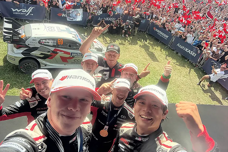 Групове фото топ-5 пілотів Toyota Групове фото п'яти пілотів Toyota Gazoo Racing WRT