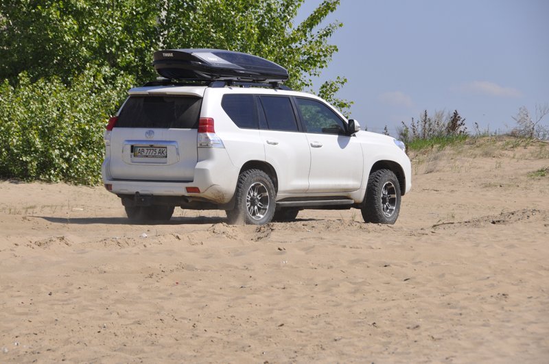 Красивый внедорожник фото