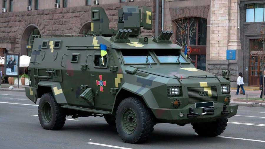 Бронеавтомобіль Барс 8 в міських умовах купити оснащення Україна ціна