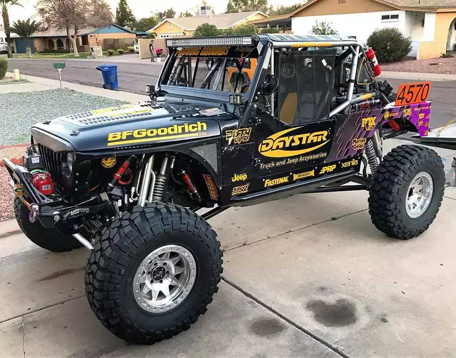 купити запчастини Daystar