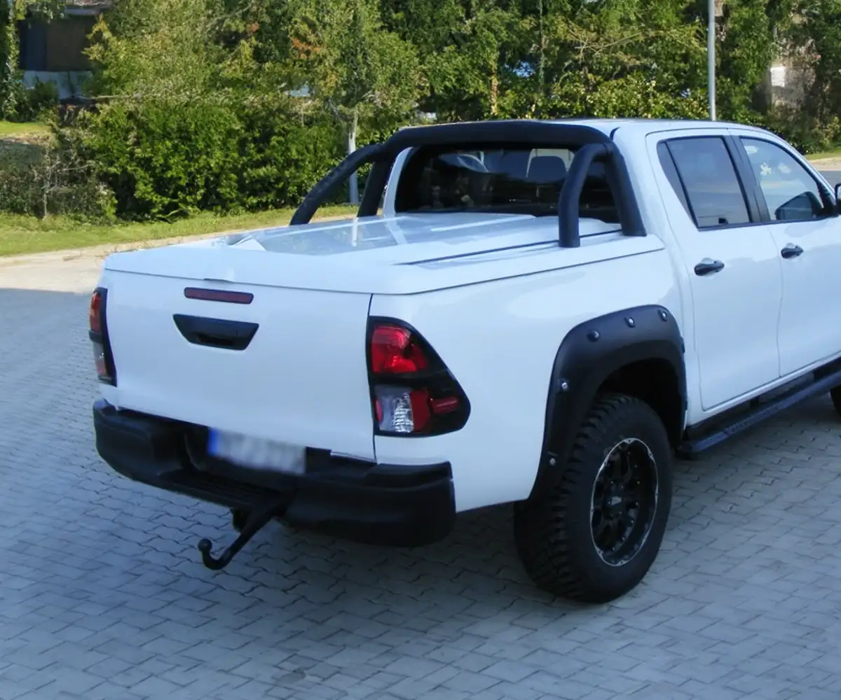 Кришка кузова з дугами PROFORM Tango для TOYOTA HILUX 2015+ 10052703