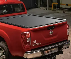 Ролет електричний на Nissan Navara 2015+ від EGR