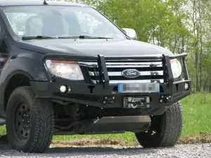 Передній бампер з кенгурятником Ford Ranger T6 11-15 2.2 Дизель F4X4