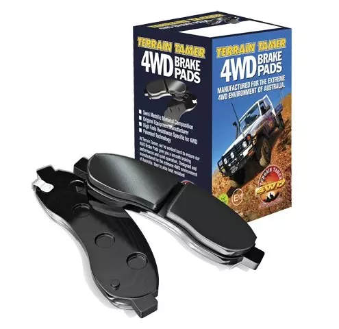 Тормозные колодки передние усиленные на Mitsubishi Pajero Terrain Tamer 2006+