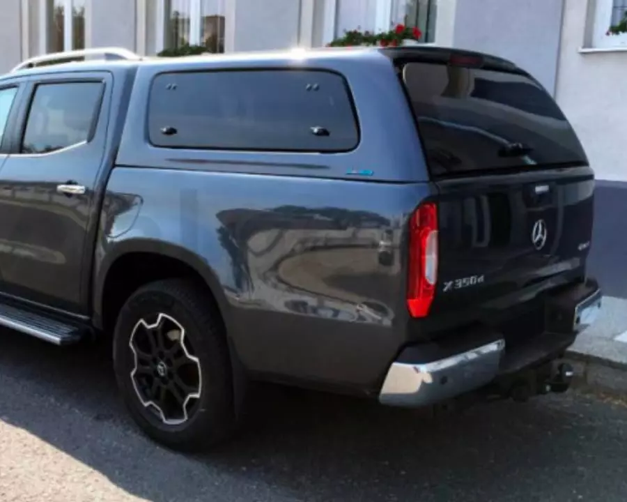Kung on Mercedes X -Class from 2018 with lateral glasses up - Aeroklas