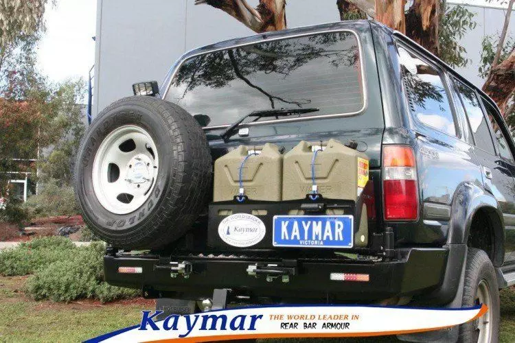 Выносной крепеж канистры двойной KAYMAR к заднему бамперу на левую сторону K1058