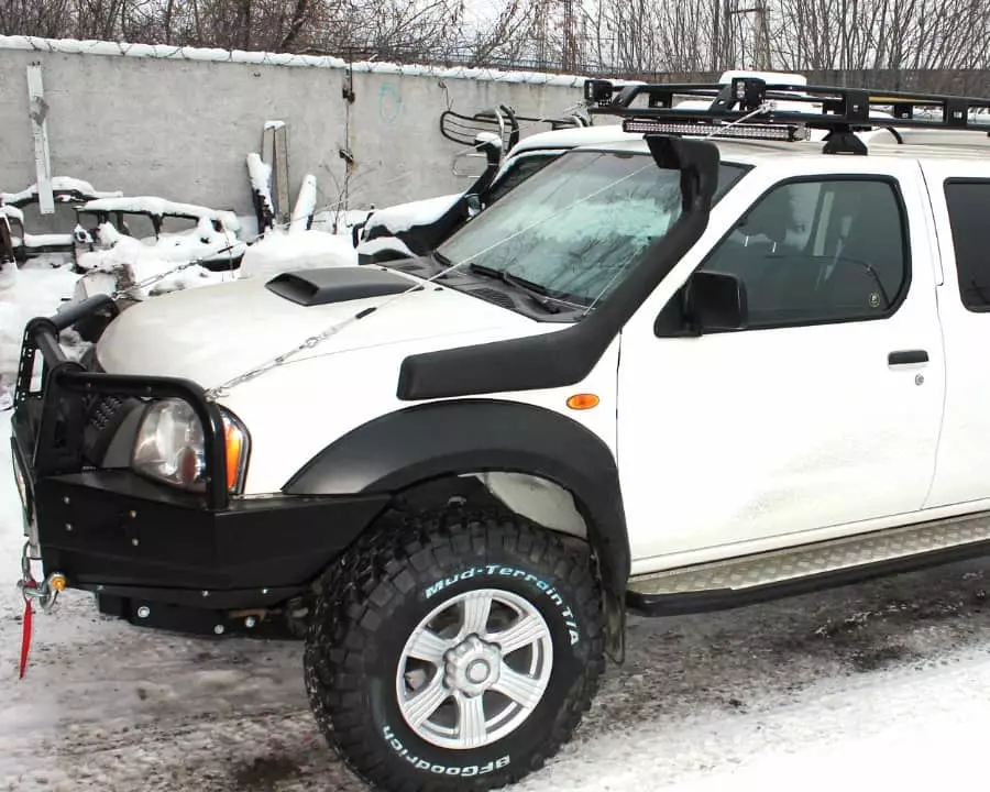 Safari Schnorkel for Nissan Navara 3.0 Diesel 02-05 LHD SS725HF