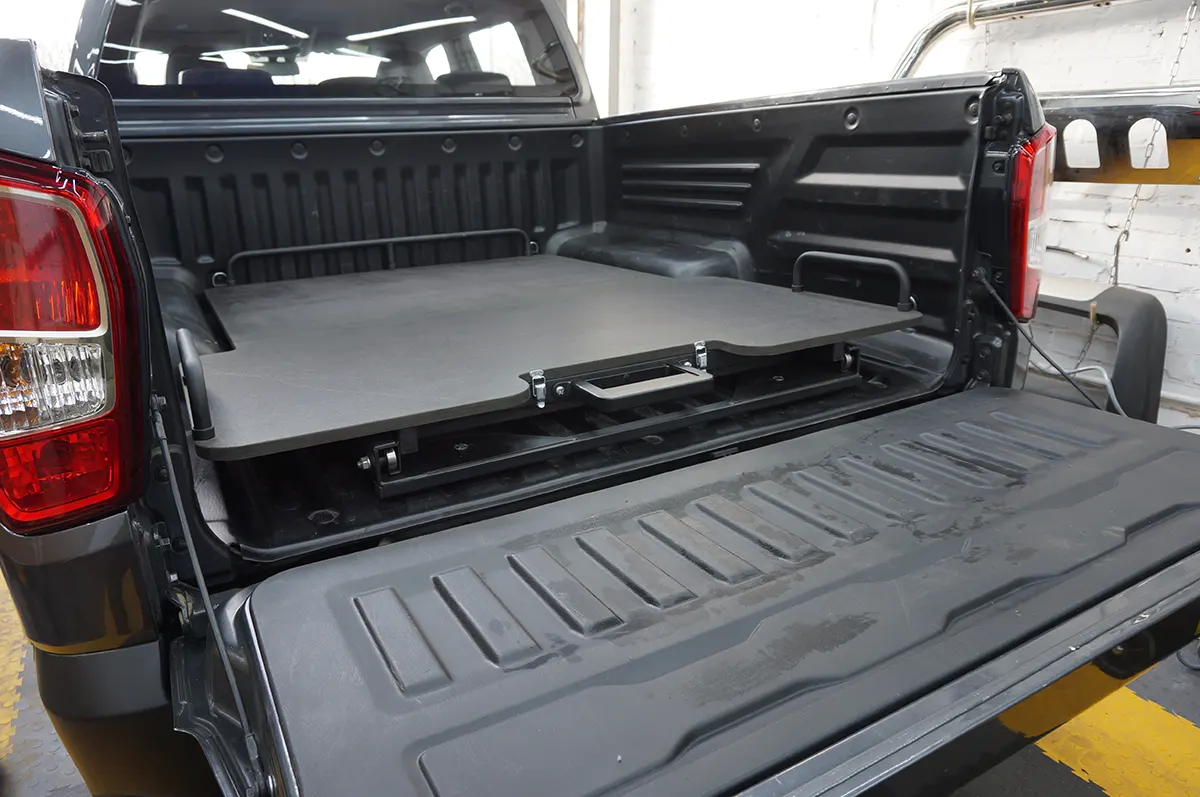 Висувний піддон Getlander в кузов Ford Ranger