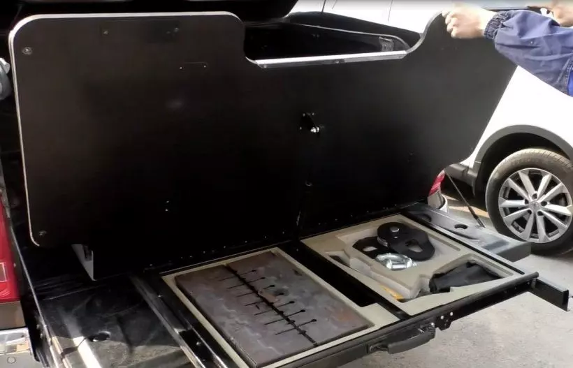 Выдвижной поддон Getlander в кузов Isuzu D-Max